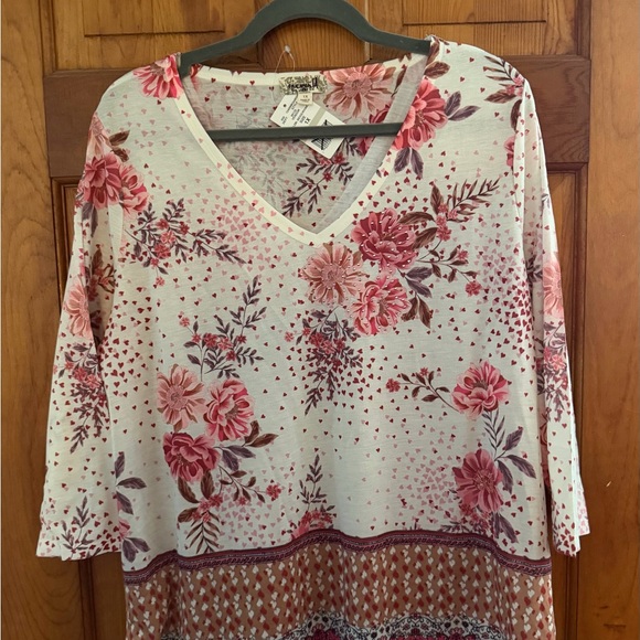 ONE WORLD Tops - ONE WORLD Pink and Cream Floral Blouse NWT